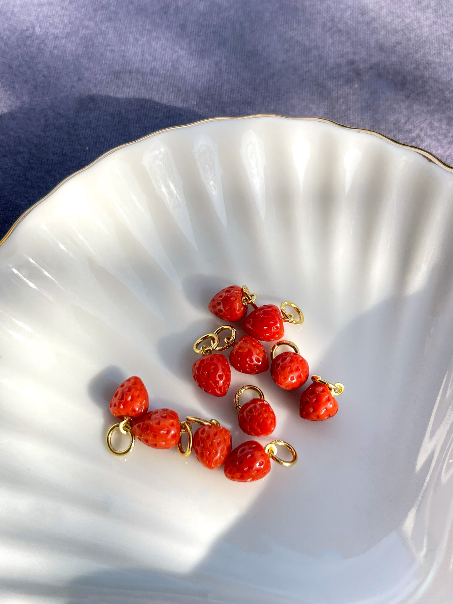 STRAWBERRY NECKLACE