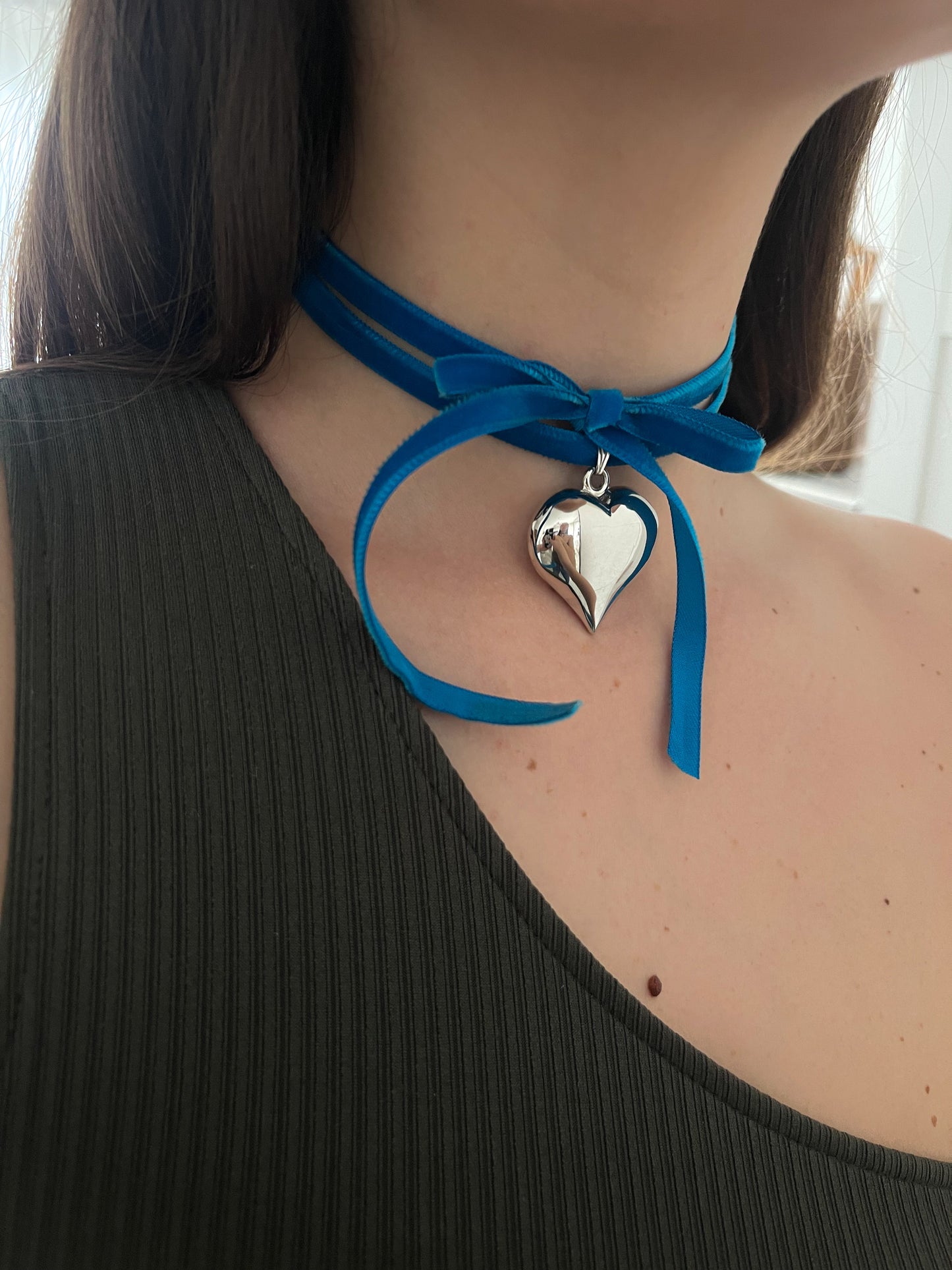 VELVET LOVE NECKLACE